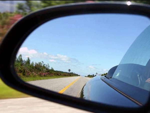 اینه ماشین یا آینه خودرو،